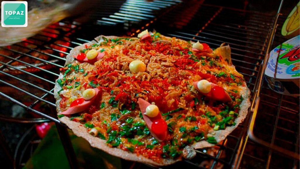 Bánh tráng nướng - "pizza Việt Nam"