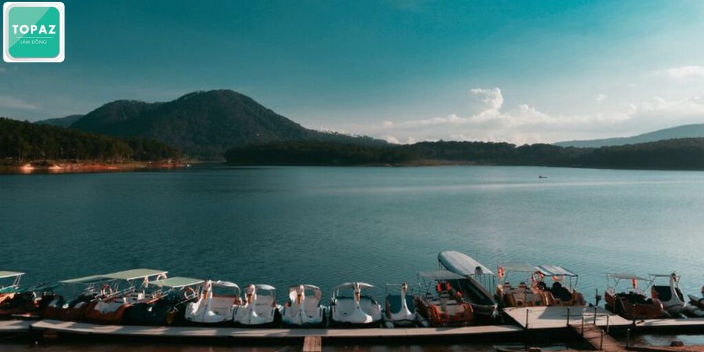 Bến thuyền Hồ Tuyền Lâm